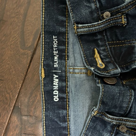 Old Navy Slim Jeans - Picture 3 of 3